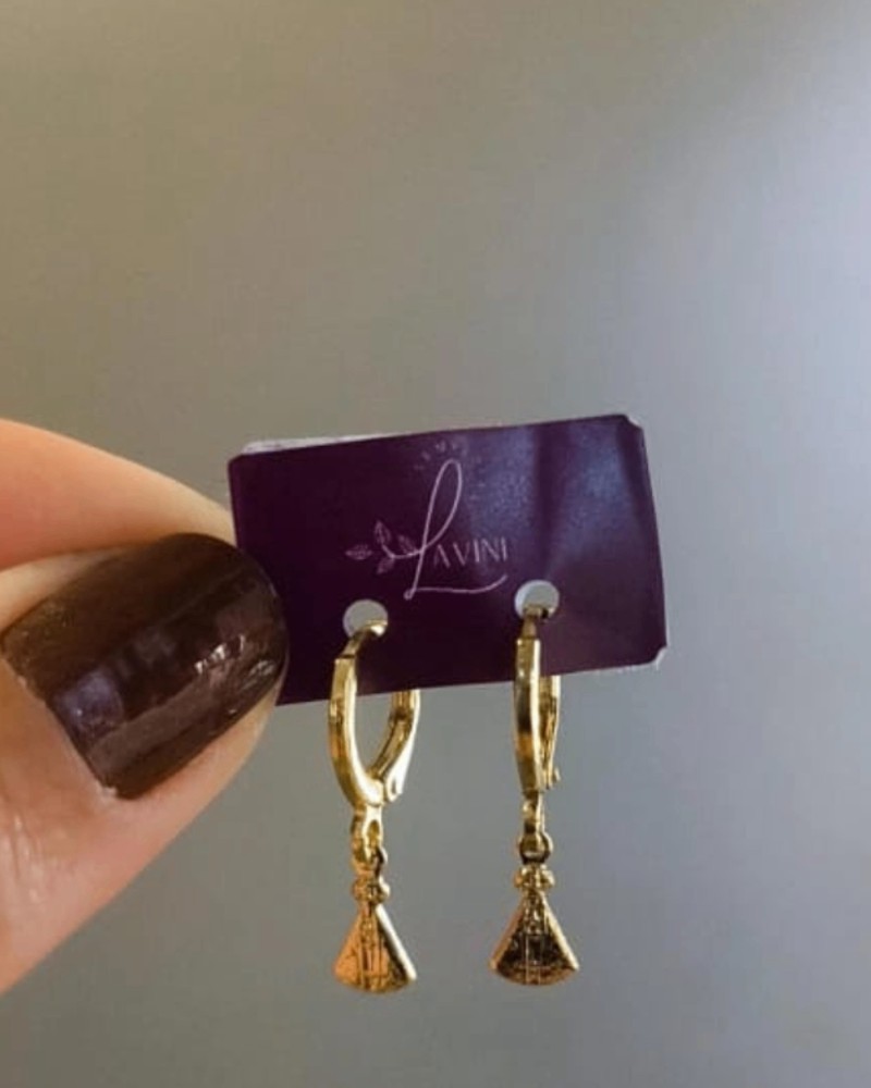 Argola click com pingente Nossa Senhora